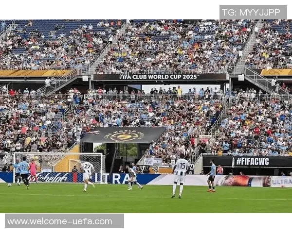 西蒙尼多次威胁进攻马德里竞技与阿拉维斯上半场战成平局