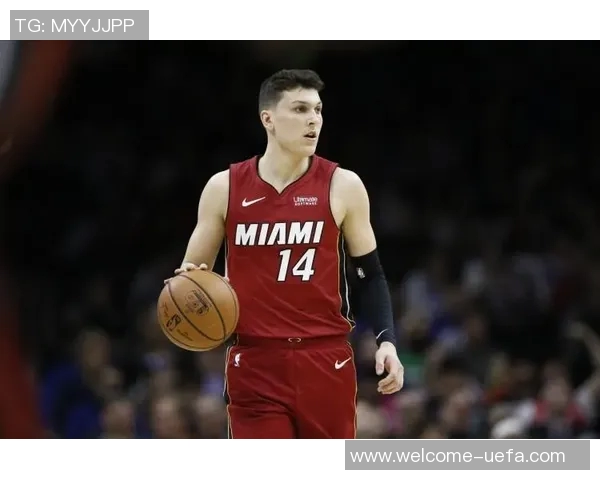 斯波期待鲍威尔与希罗的默契配合相信时间会带来更佳表现